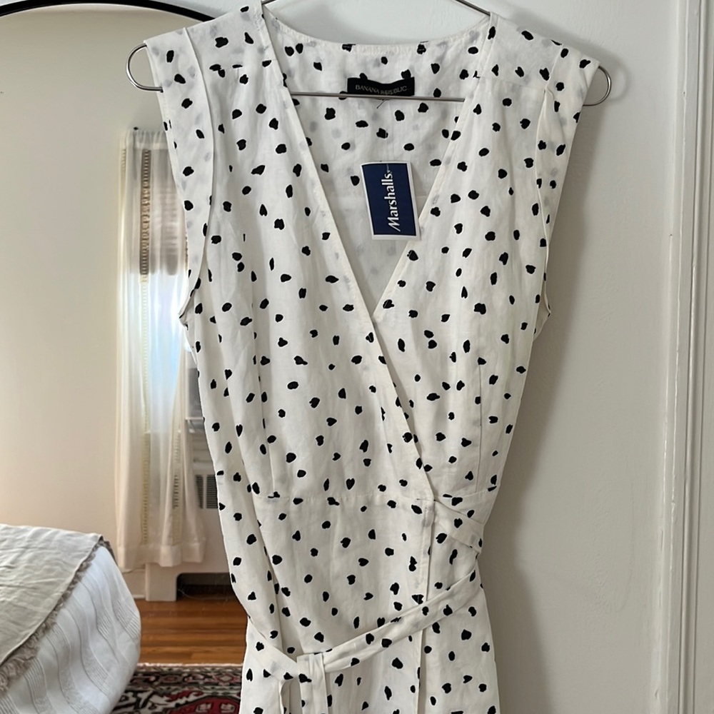 NWT | Banana Republic | Wrap dress | Size 2